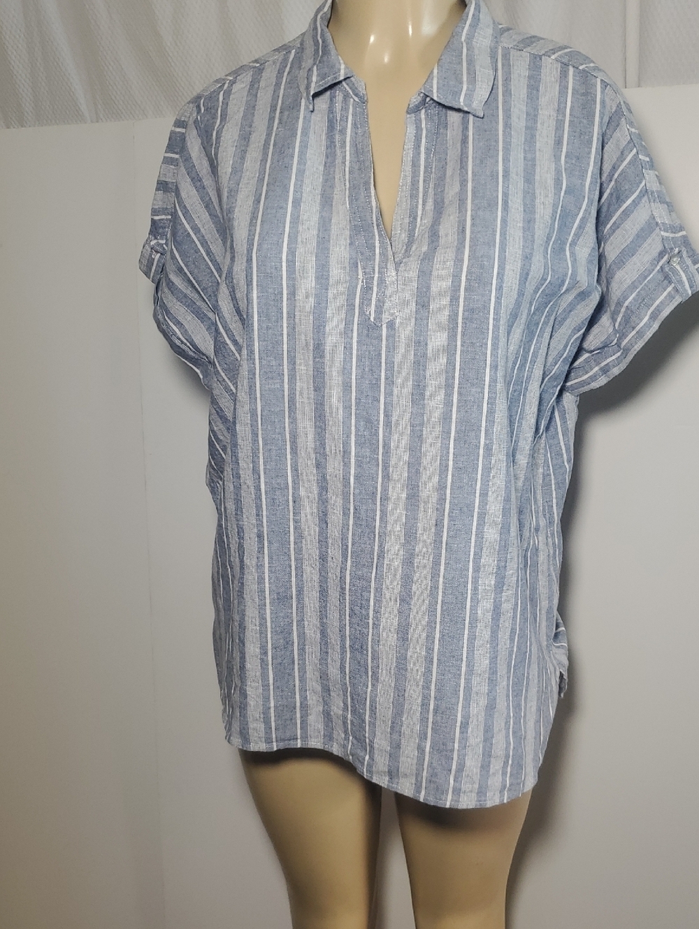 Sigrid Olsen Light Blue & White Vertical Stripe Linen and Cotton Top Size L